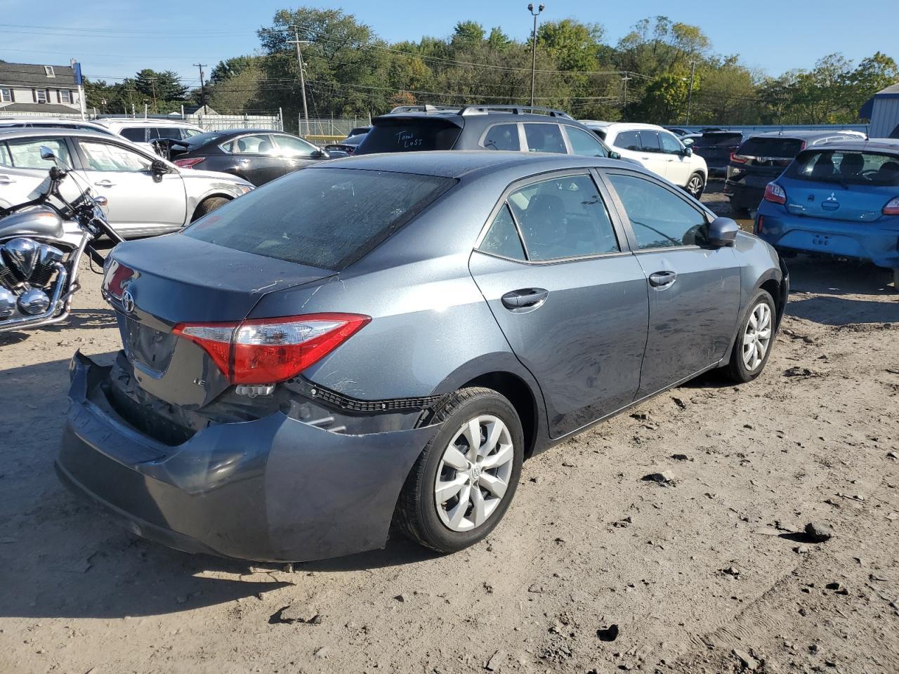 2015 TOYOTA COROLLA
