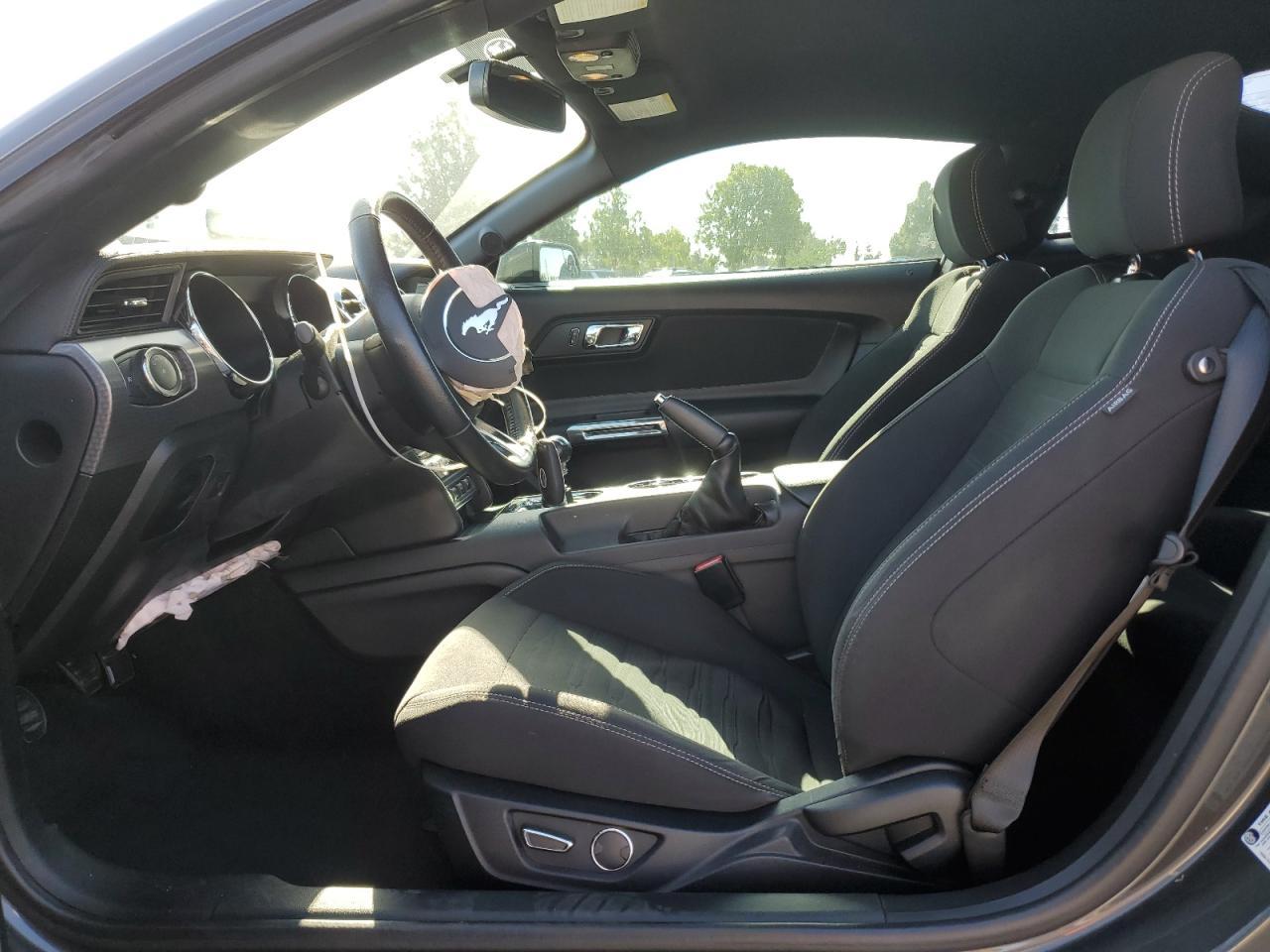 2017 FORD MUSTANG