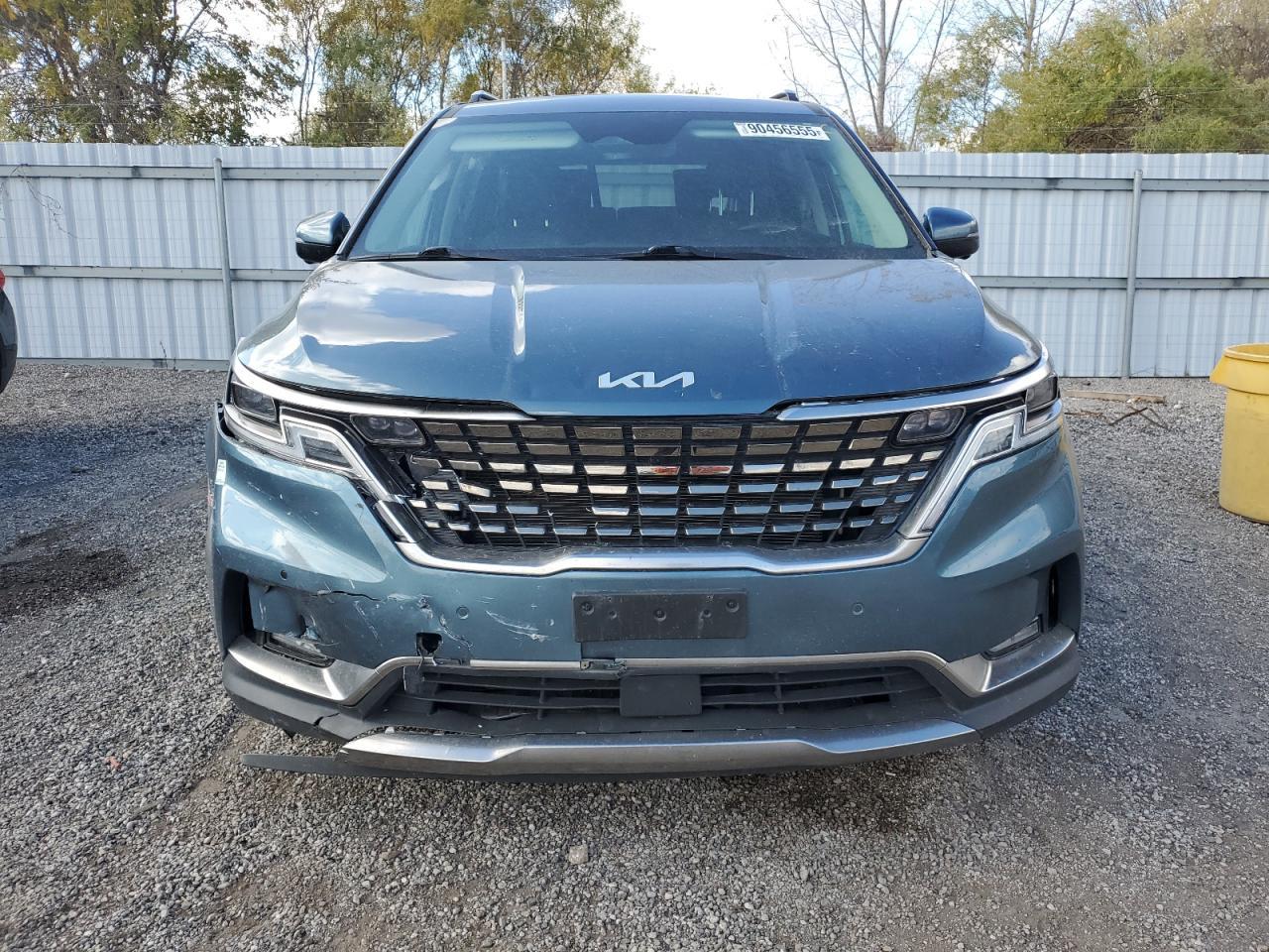 2023 KIA Carnival