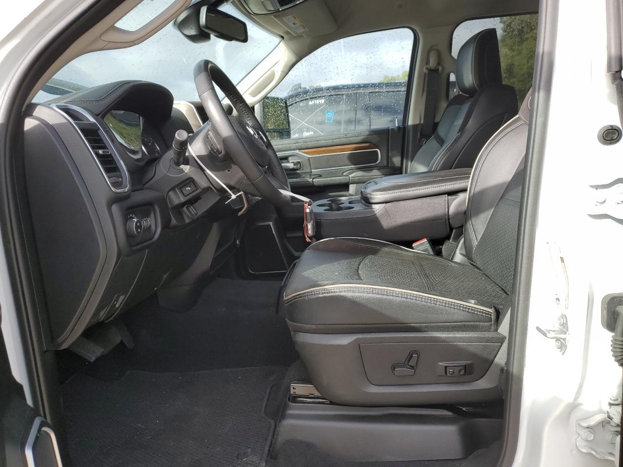 2024 RAM 2500
