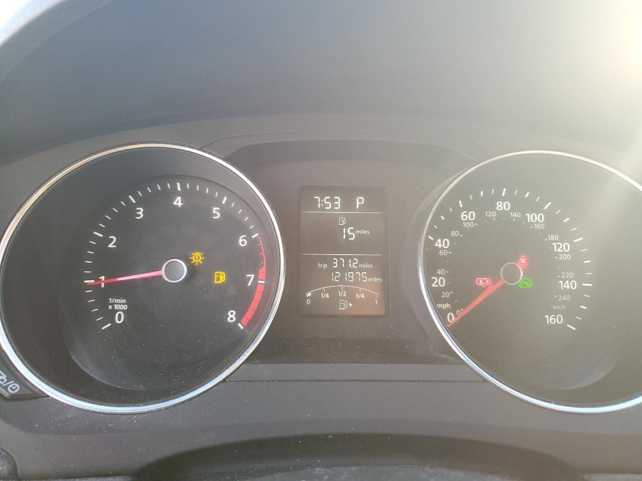 2015 VOLKSWAGEN JETTA
