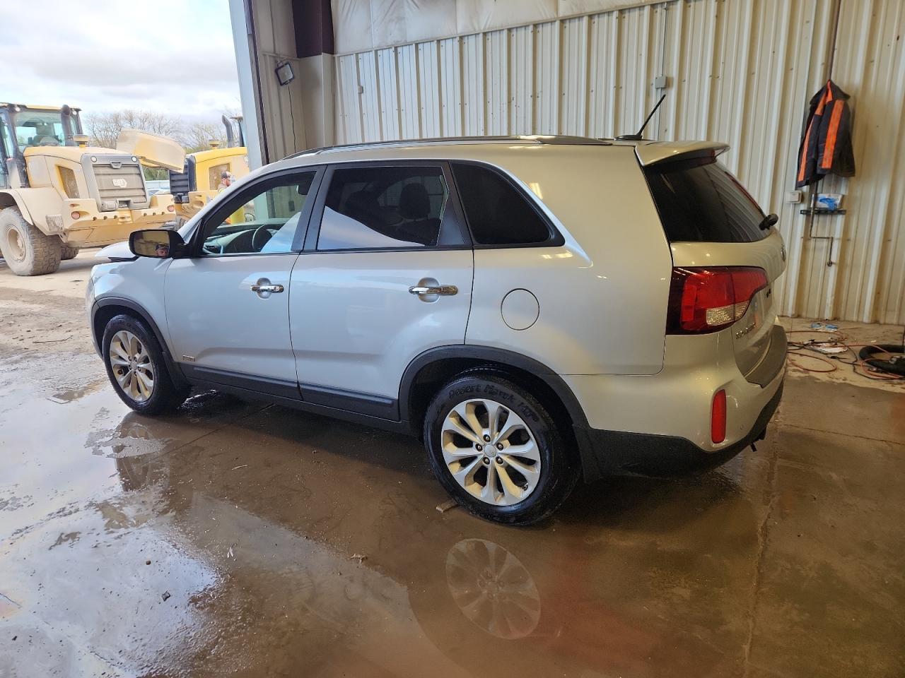 2014 KIA SORENTO