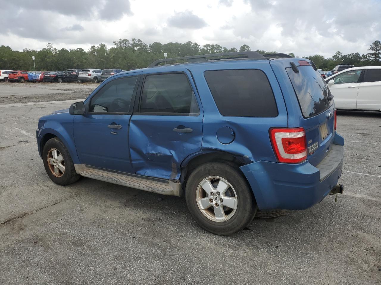 2010 FORD ESCAPE