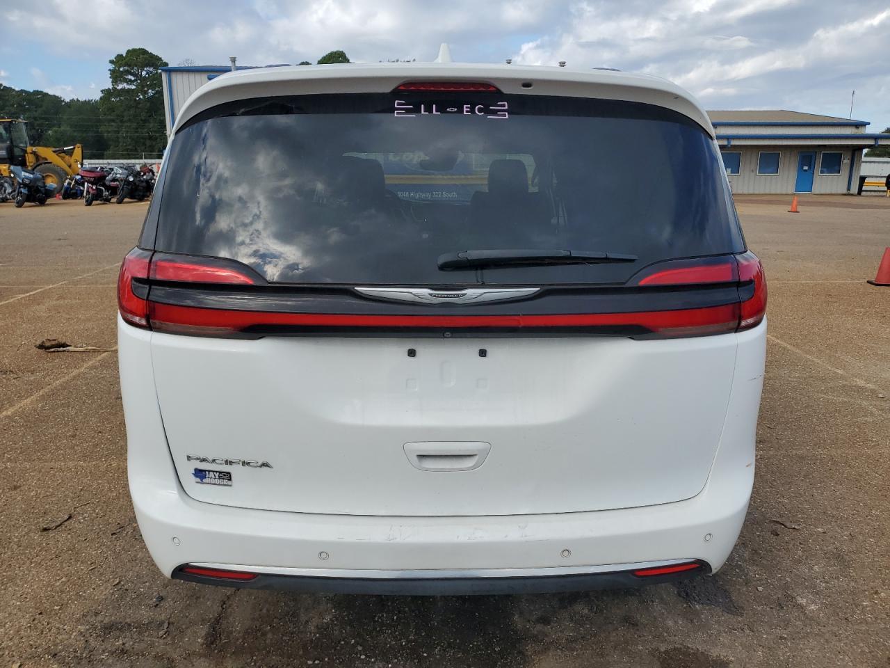 2022 CHRYSLER Pacifica