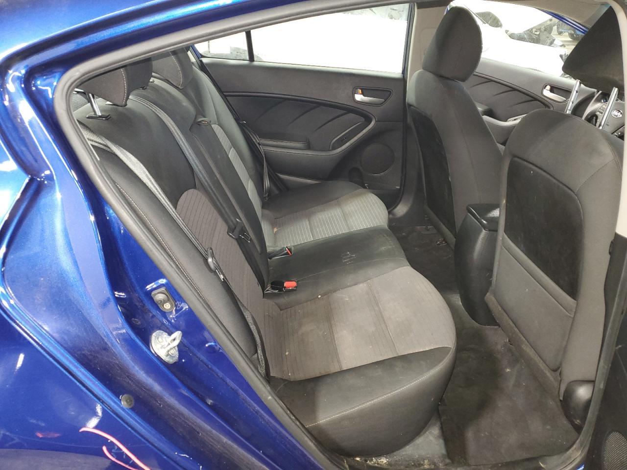 2017 KIA FORTE