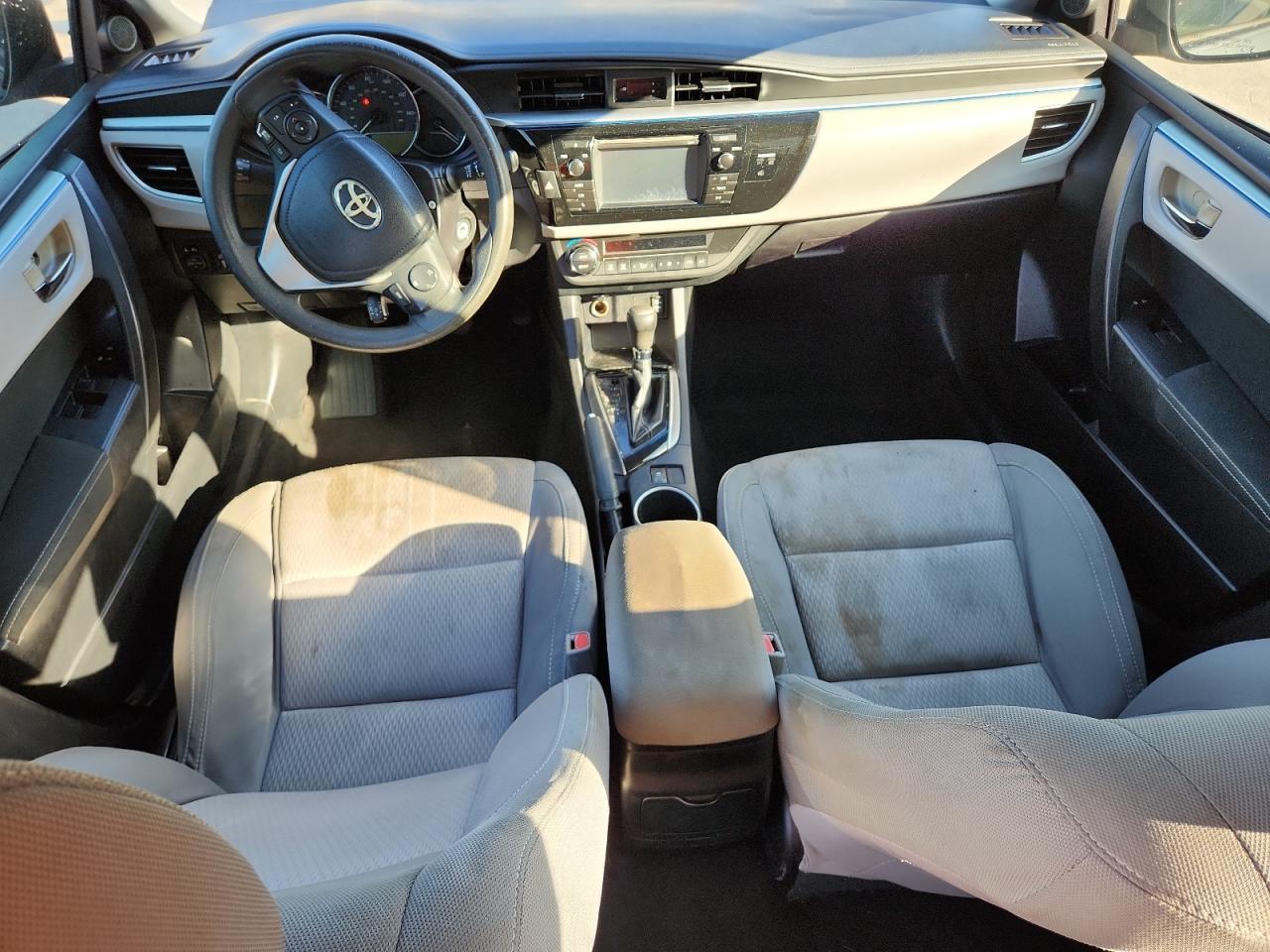 2015 TOYOTA COROLLA