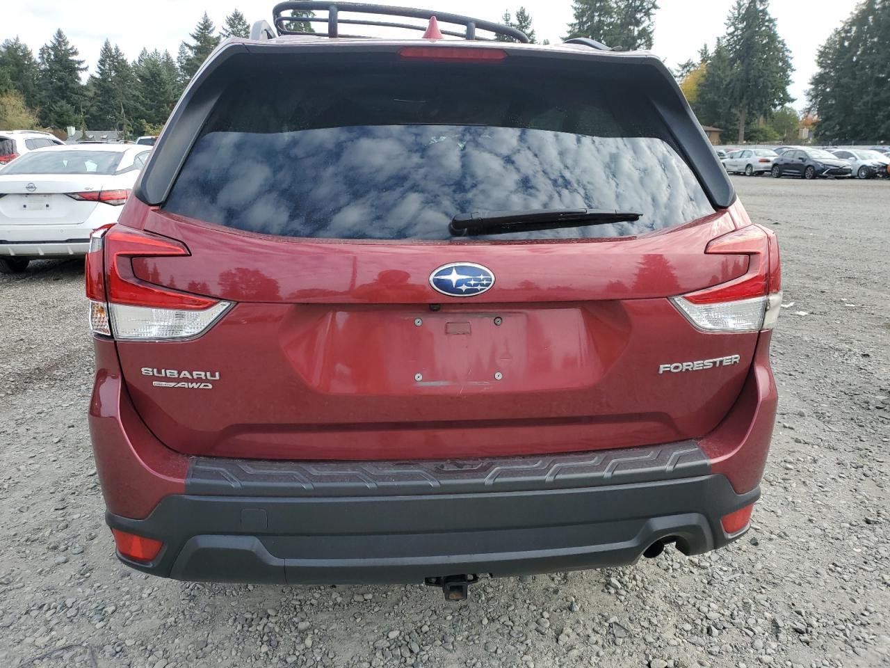 2021 SUBARU FORESTER