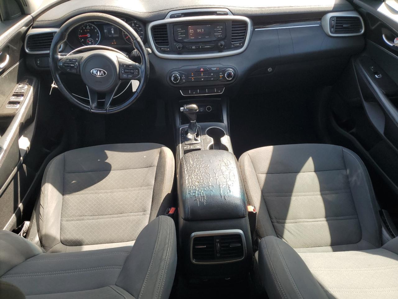 2016 KIA SORENTO