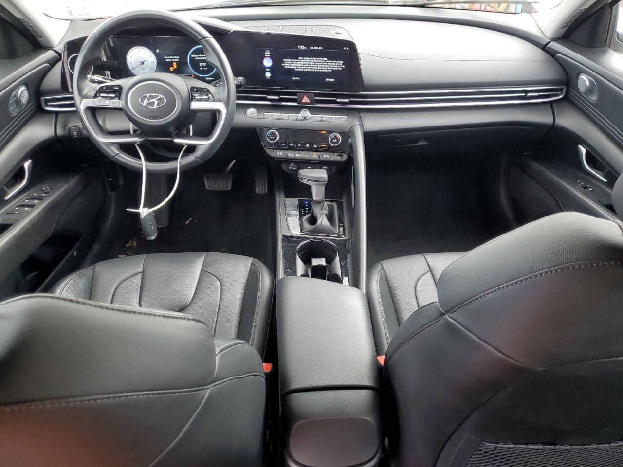2023 HYUNDAI ELANTRA
