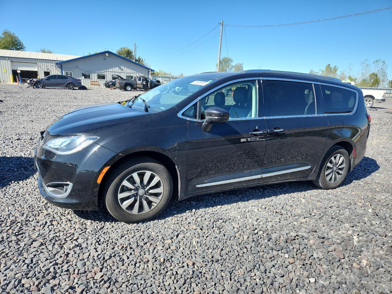 2020 CHRYSLER Pacifica