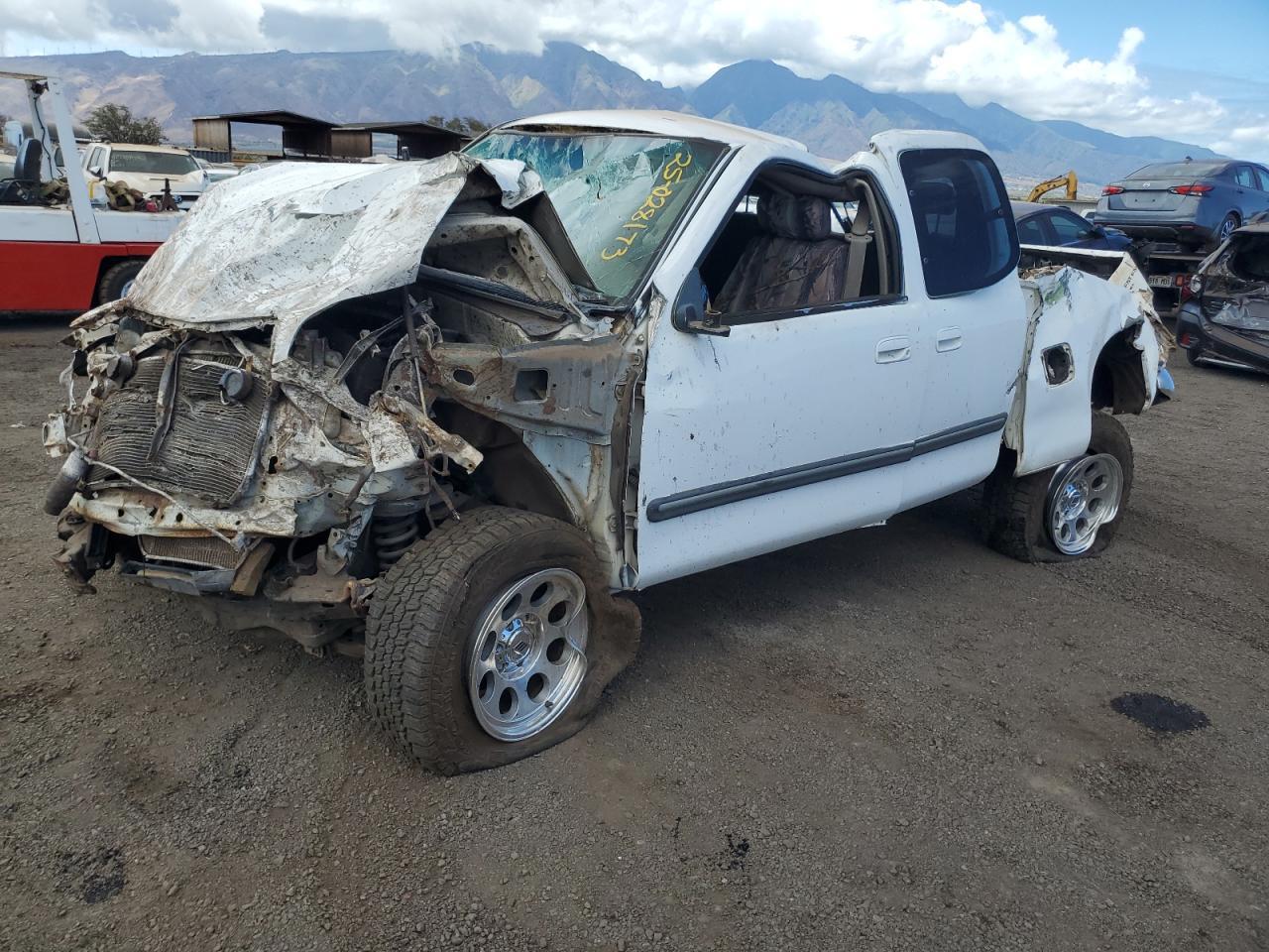 2004 TOYOTA TUNDRA