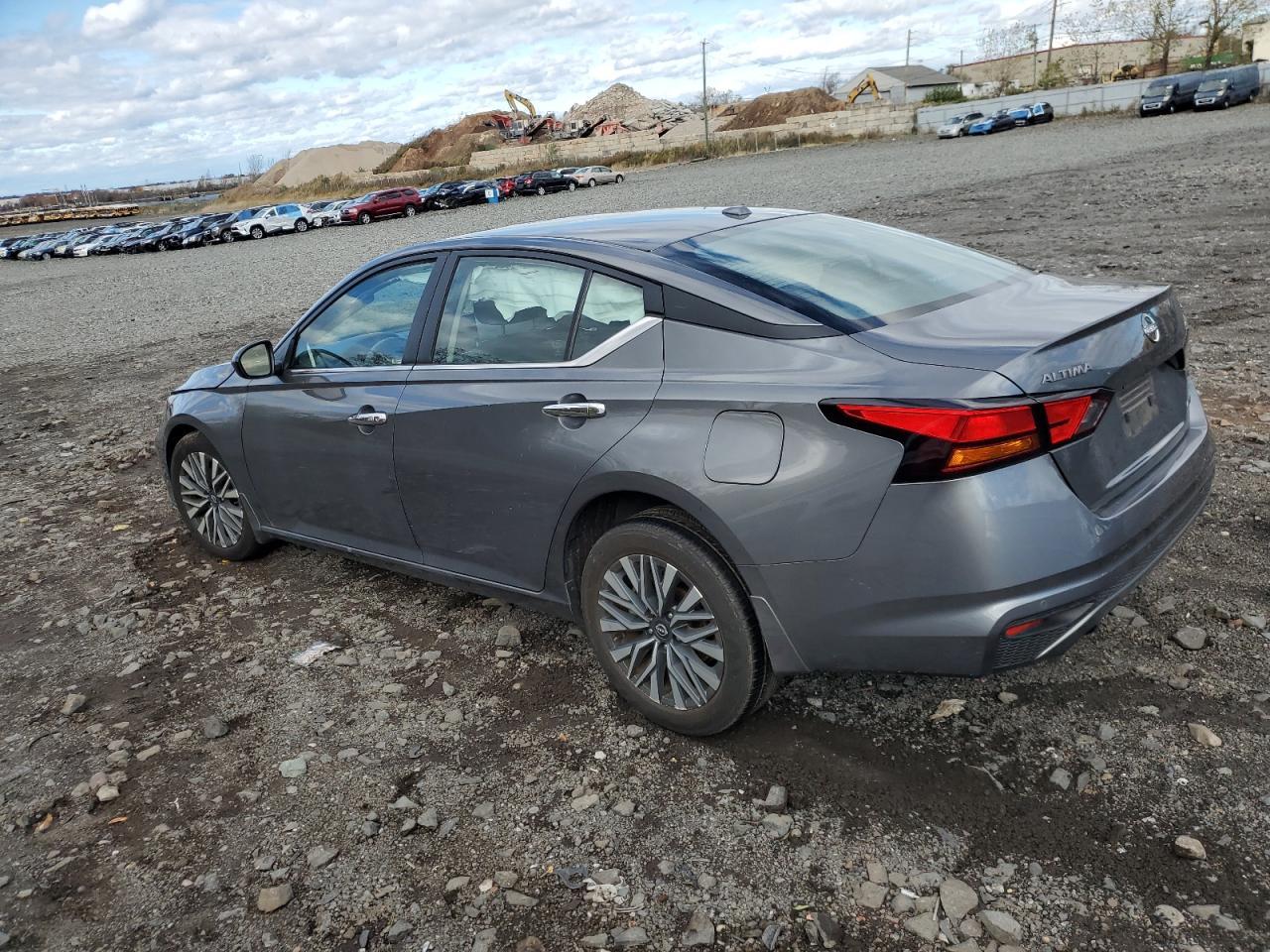 2024 NISSAN ALTIMA