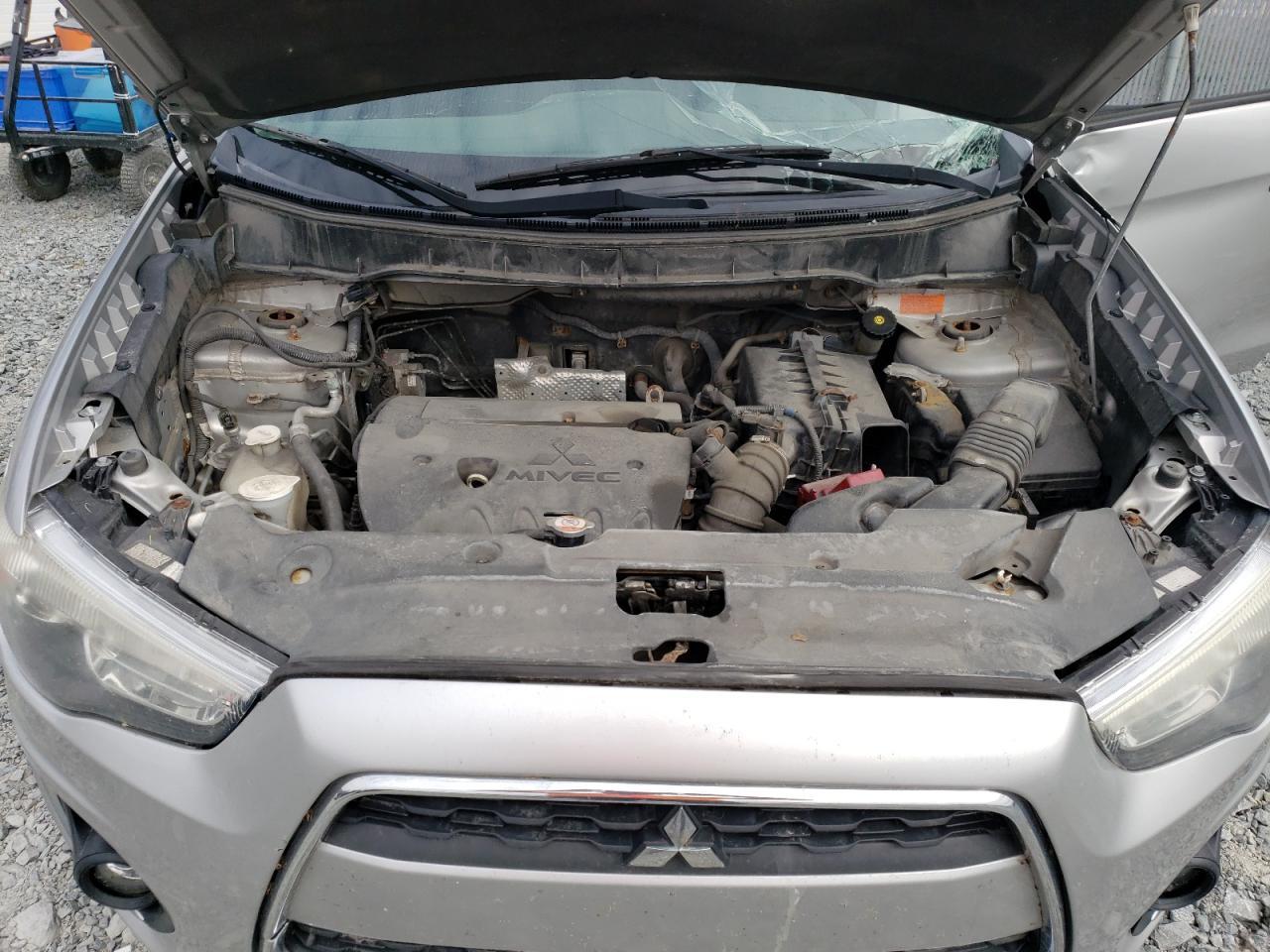 2015 MITSUBISHI RVR