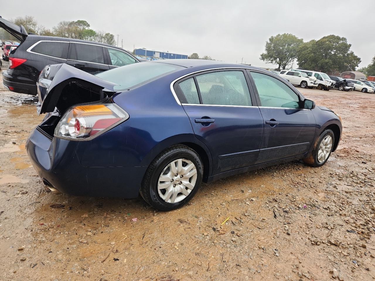 2010 NISSAN ALTIMA