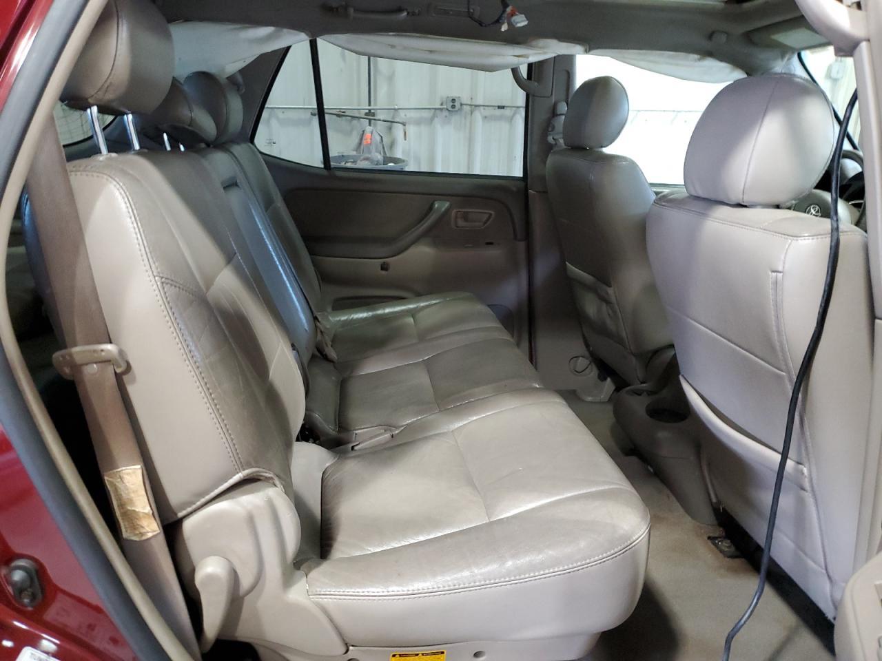 2006 TOYOTA Sequoia