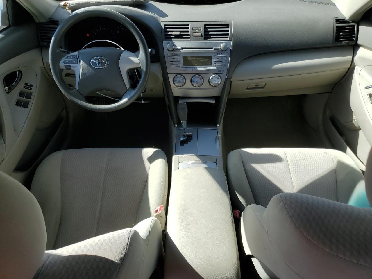 2011 TOYOTA CAMRY