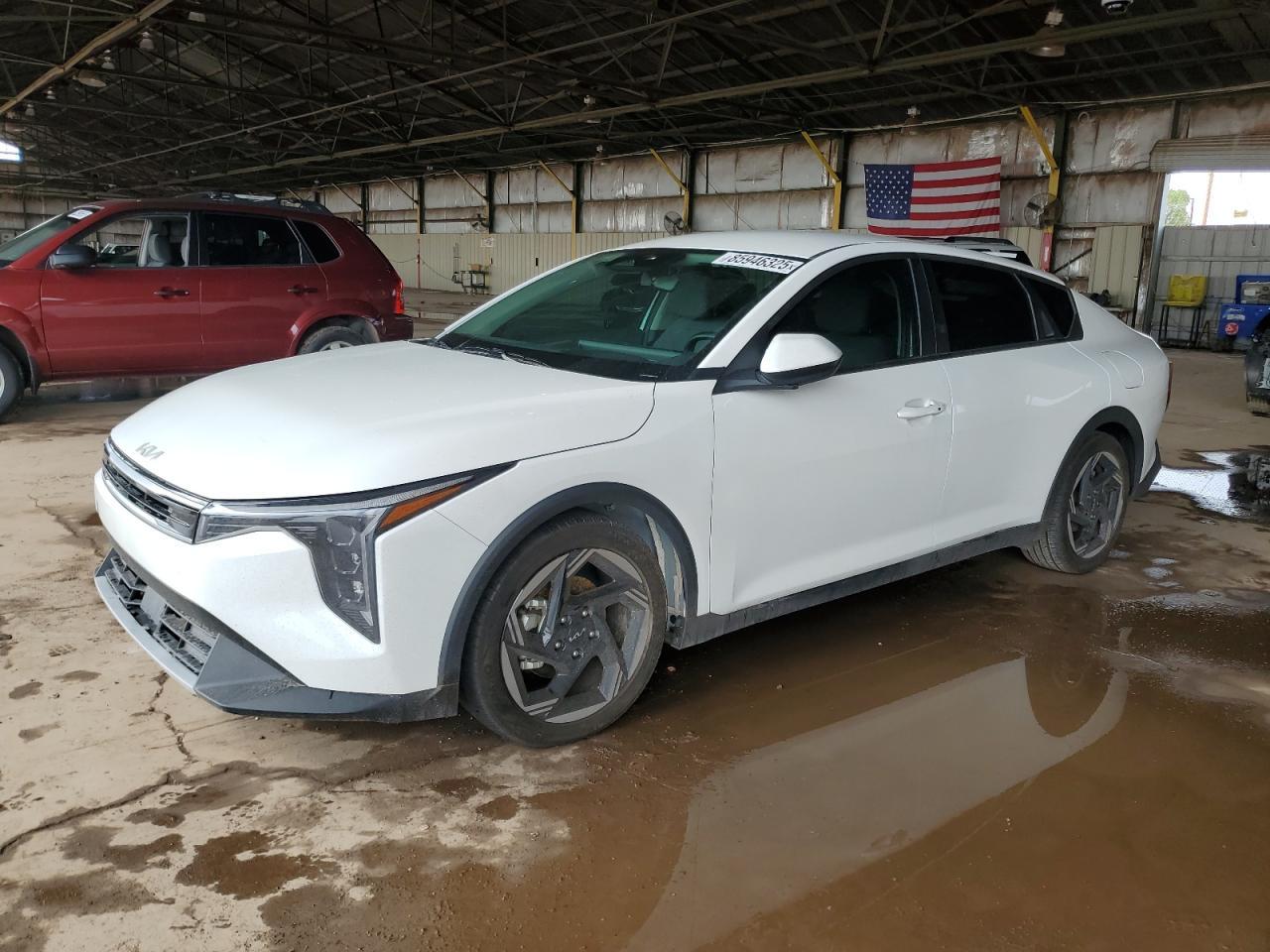 2025 KIA K4