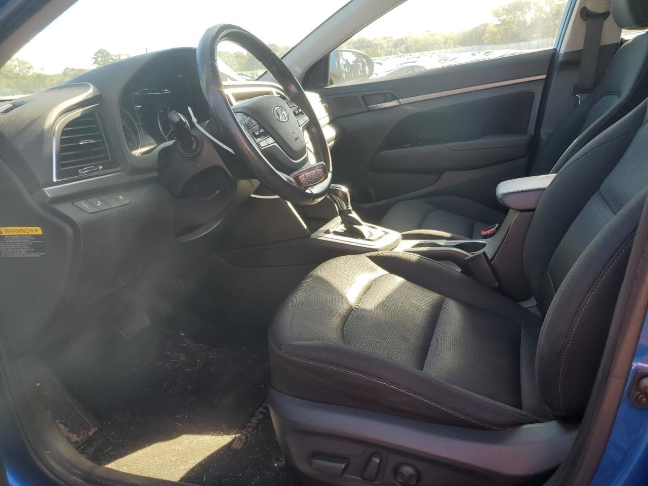 2017 HYUNDAI ELANTRA