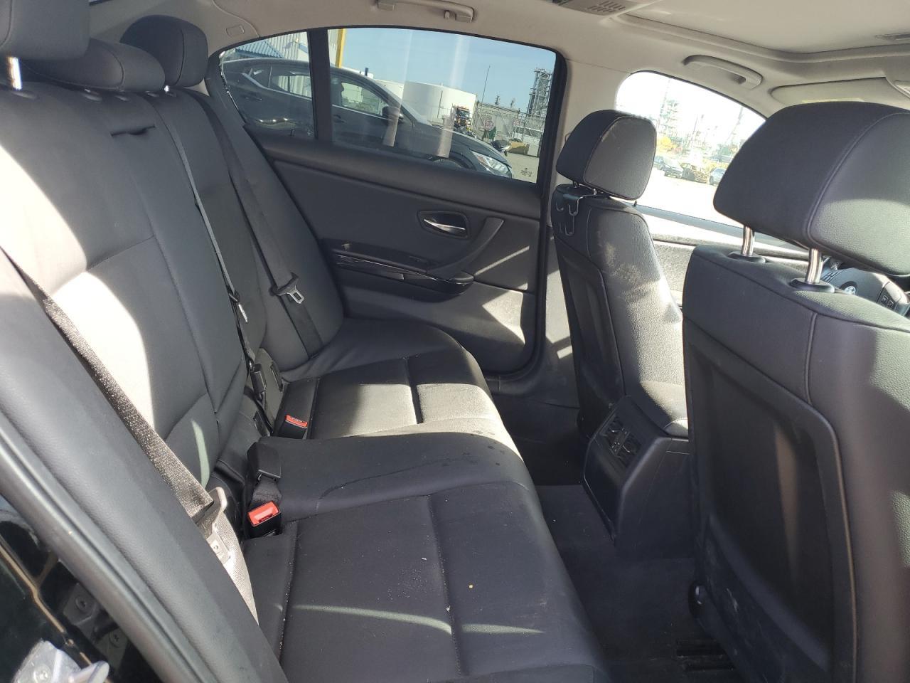 2011 BMW 3 SERIES
