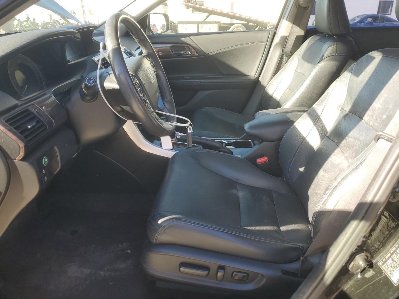 2017 HONDA ACCORD
