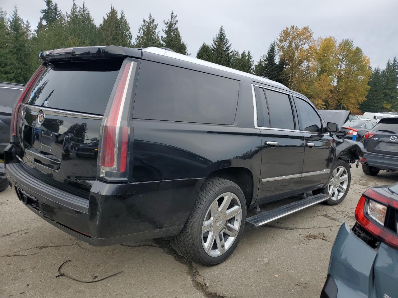 2015 CADILLAC Escalade ESV