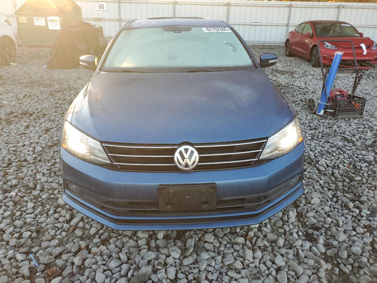 2016 VOLKSWAGEN JETTA