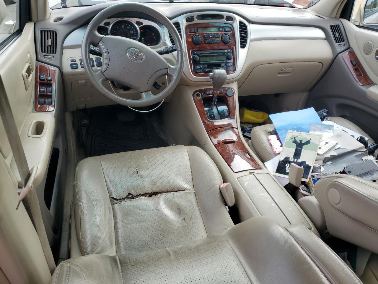 2005 TOYOTA HIGHLANDER