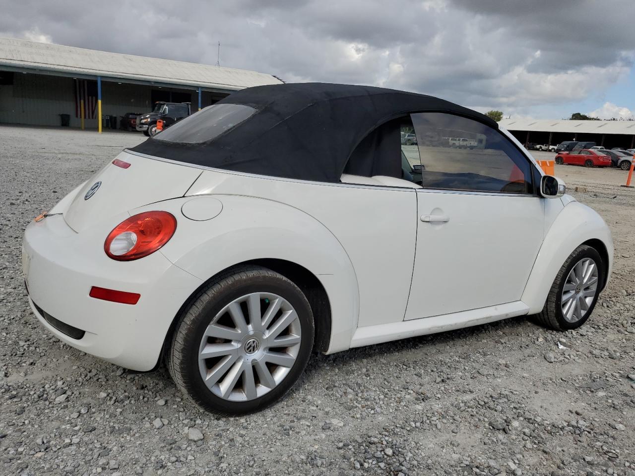 2009 VOLKSWAGEN Beetle