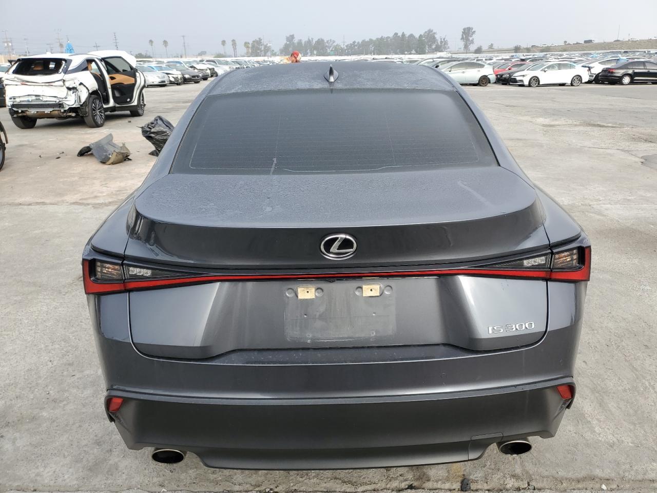 2022 LEXUS IS 300