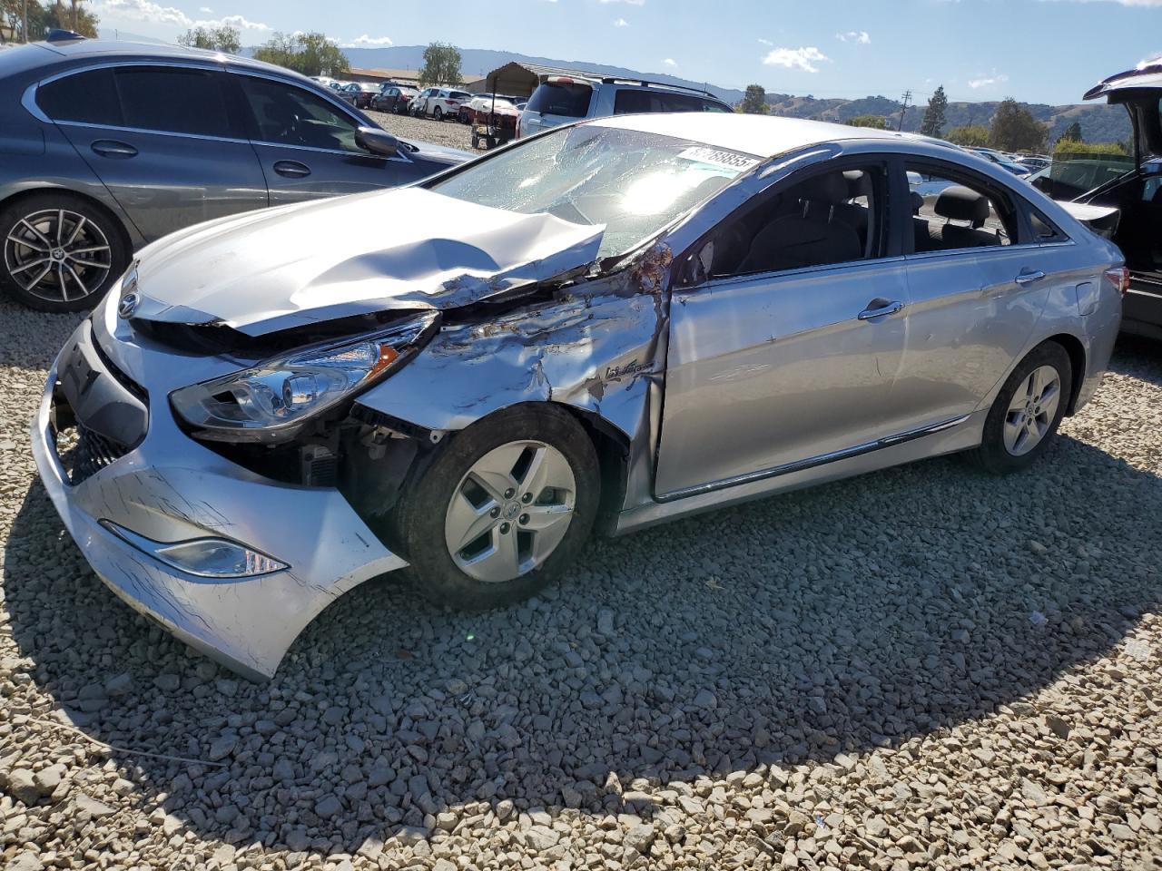 2012 HYUNDAI SONATA