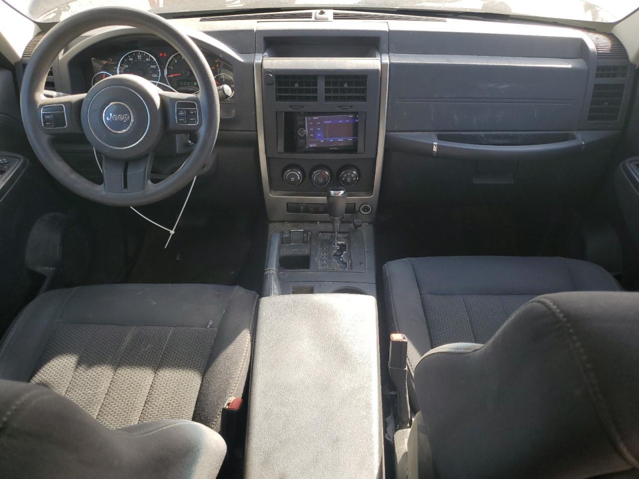 2011 JEEP Liberty