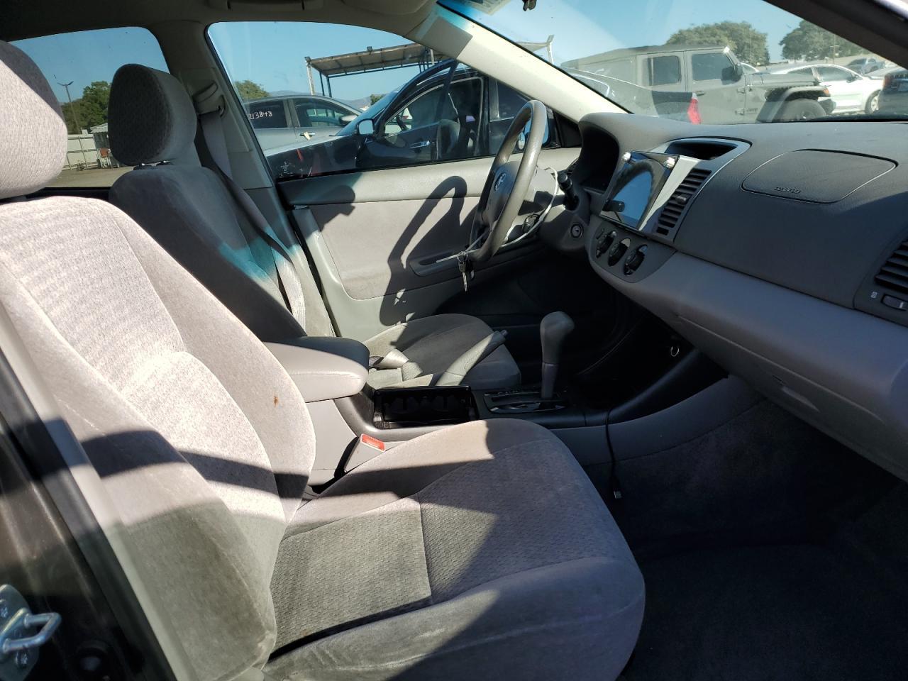 2003 TOYOTA CAMRY
