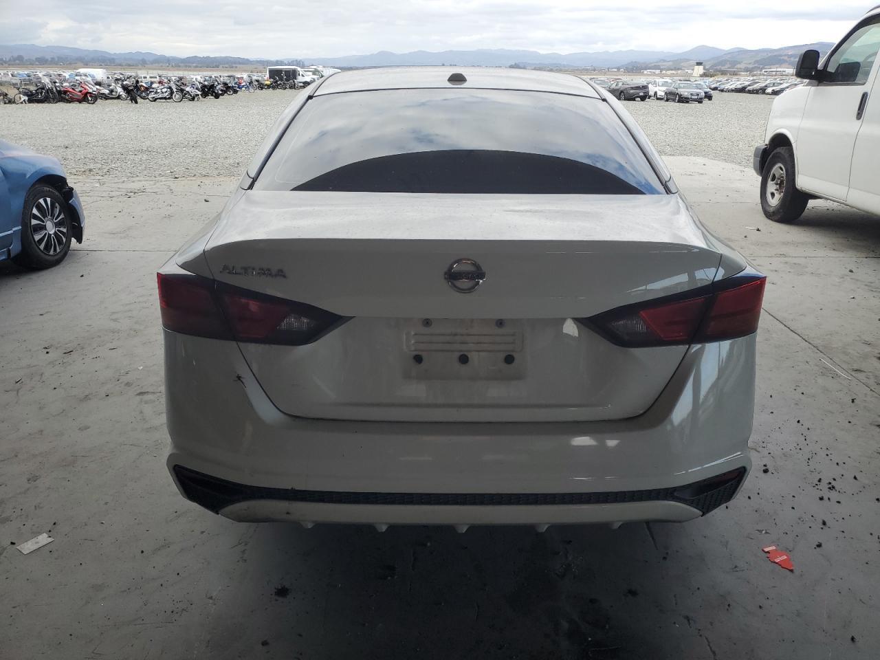 2019 NISSAN ALTIMA