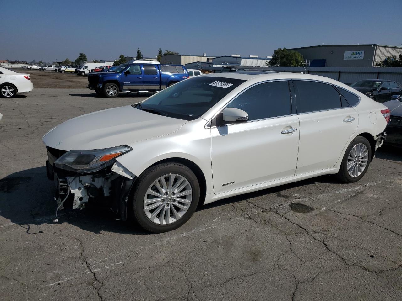 2013 TOYOTA Avalon