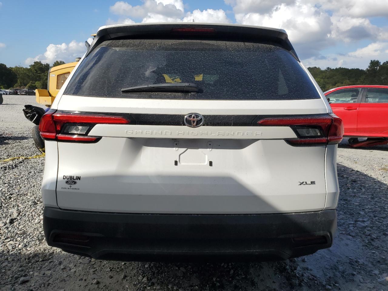 2024 TOYOTA HIGHLANDER