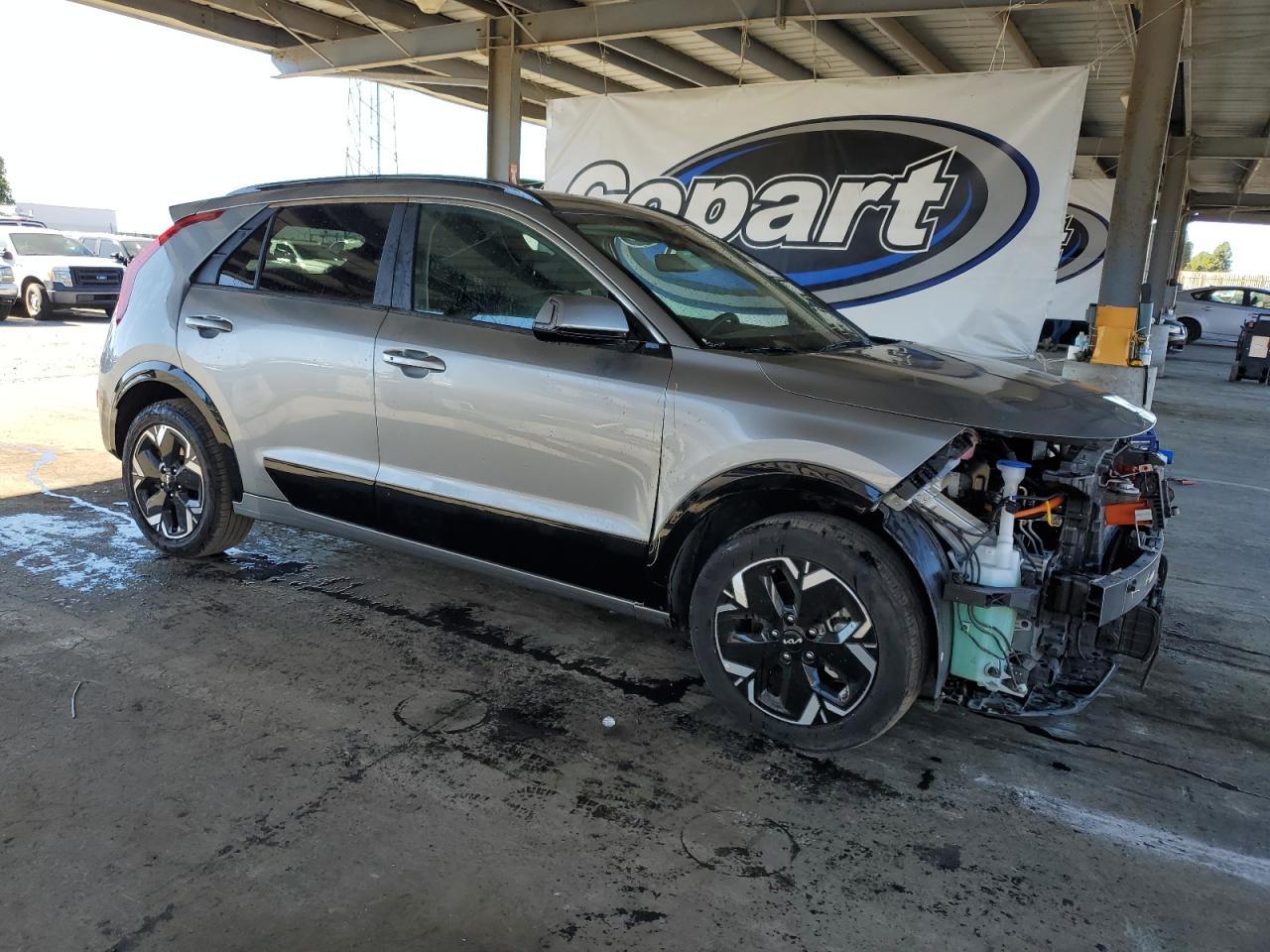 2024 KIA Niro