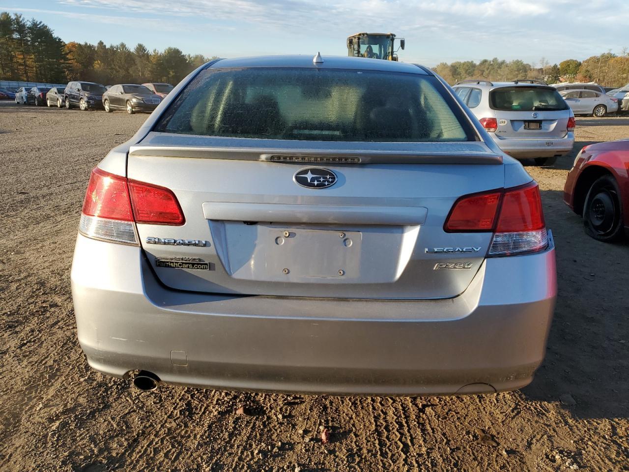 2014 SUBARU Legacy