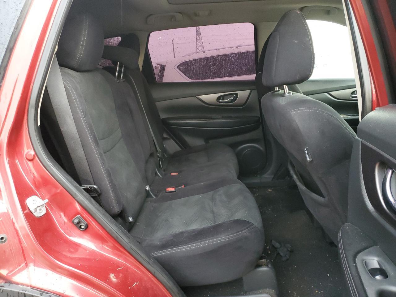 2016 NISSAN ROGUE