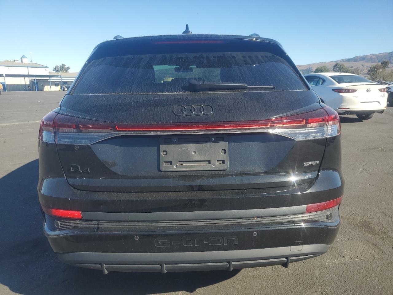 2024 AUDI Q4 e-tron