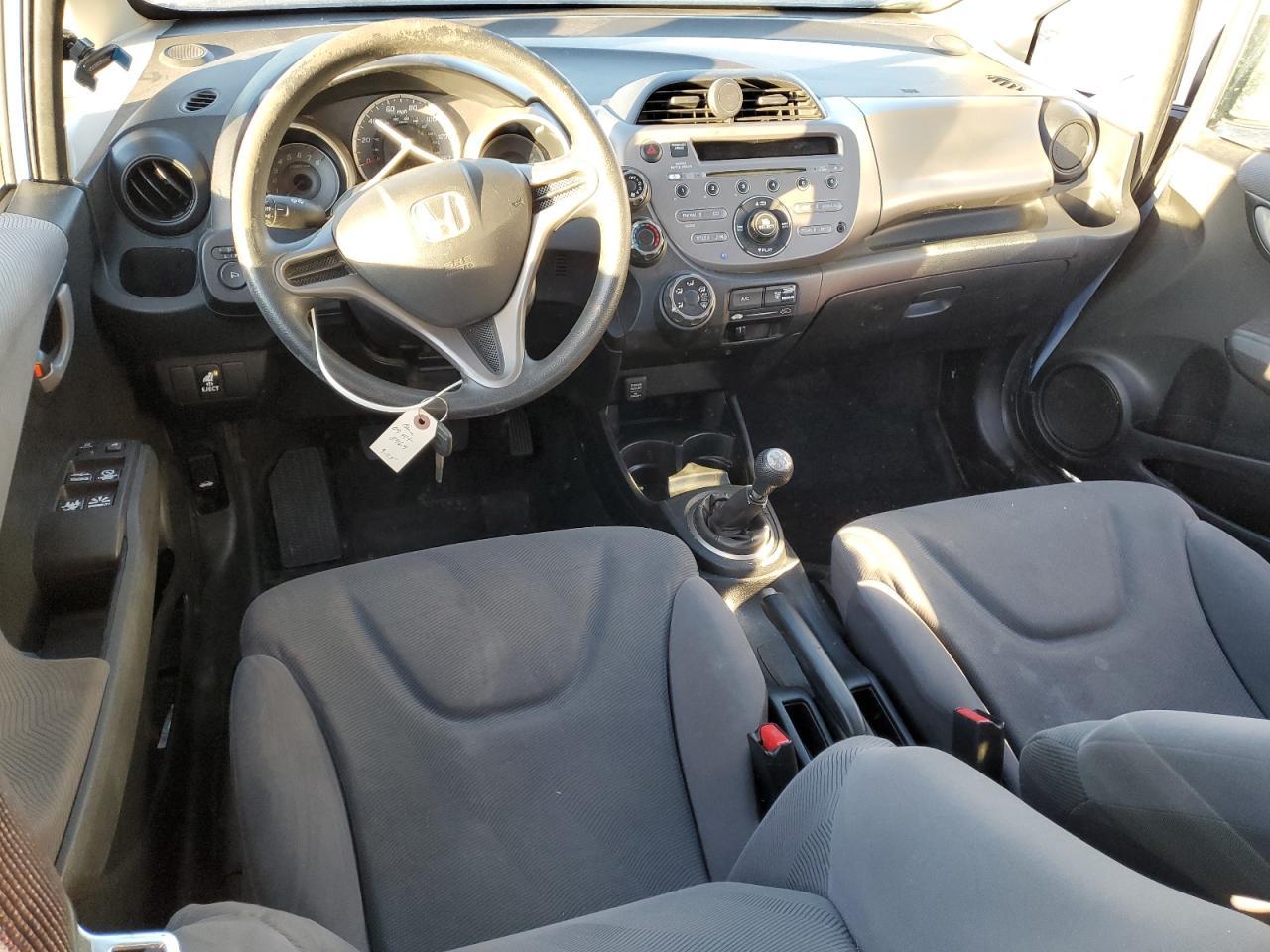 2009 HONDA FIT