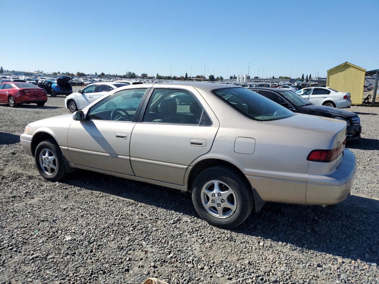 1997 TOYOTA CAMRY
