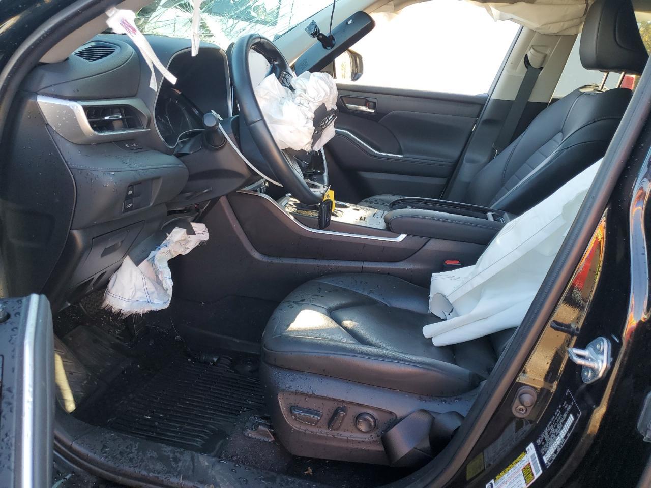 2021 TOYOTA HIGHLANDER