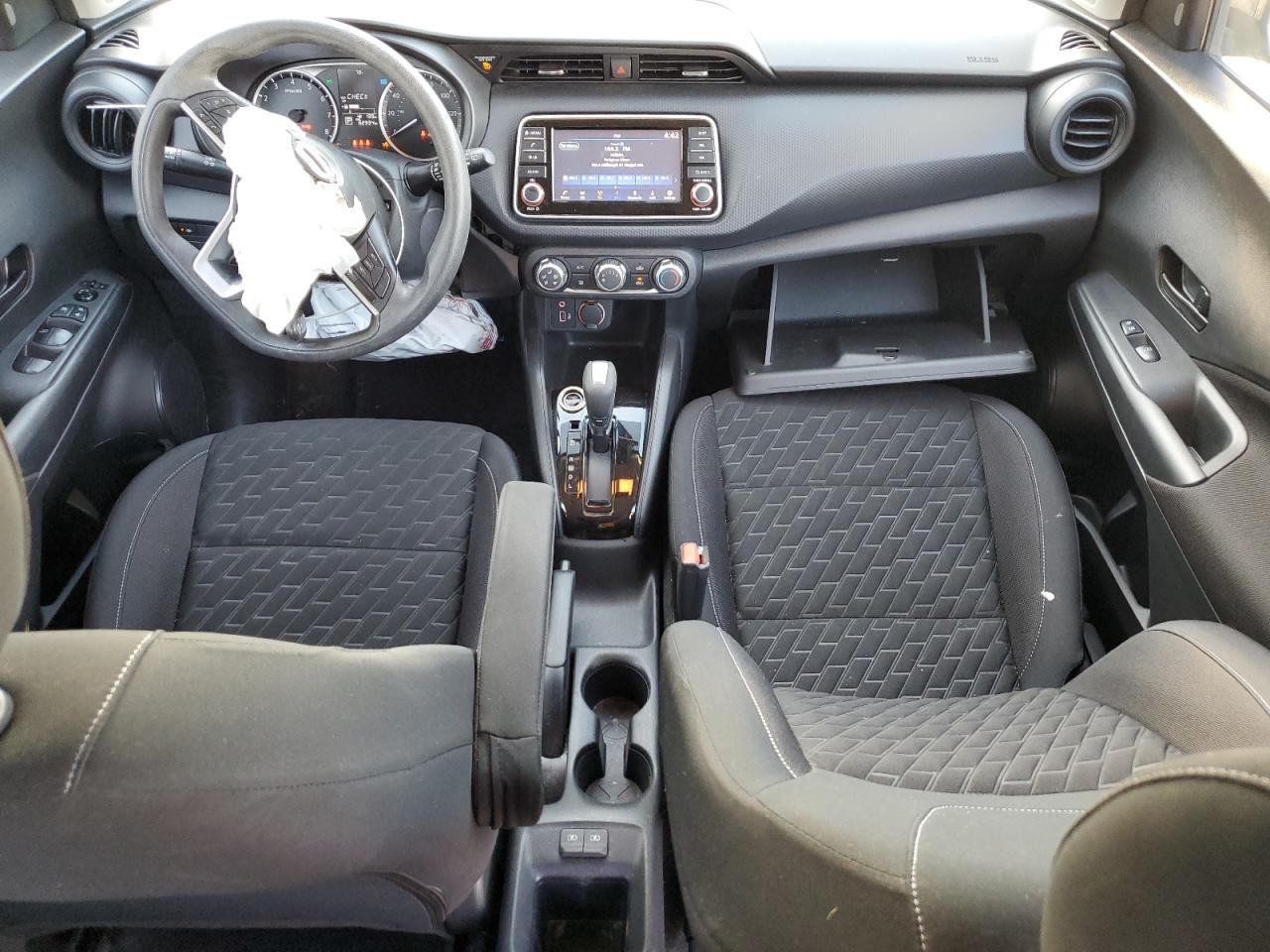 2022 NISSAN KICKS