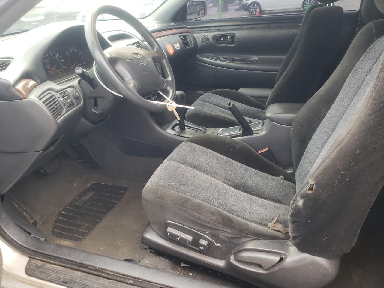 2001 TOYOTA CAMRY