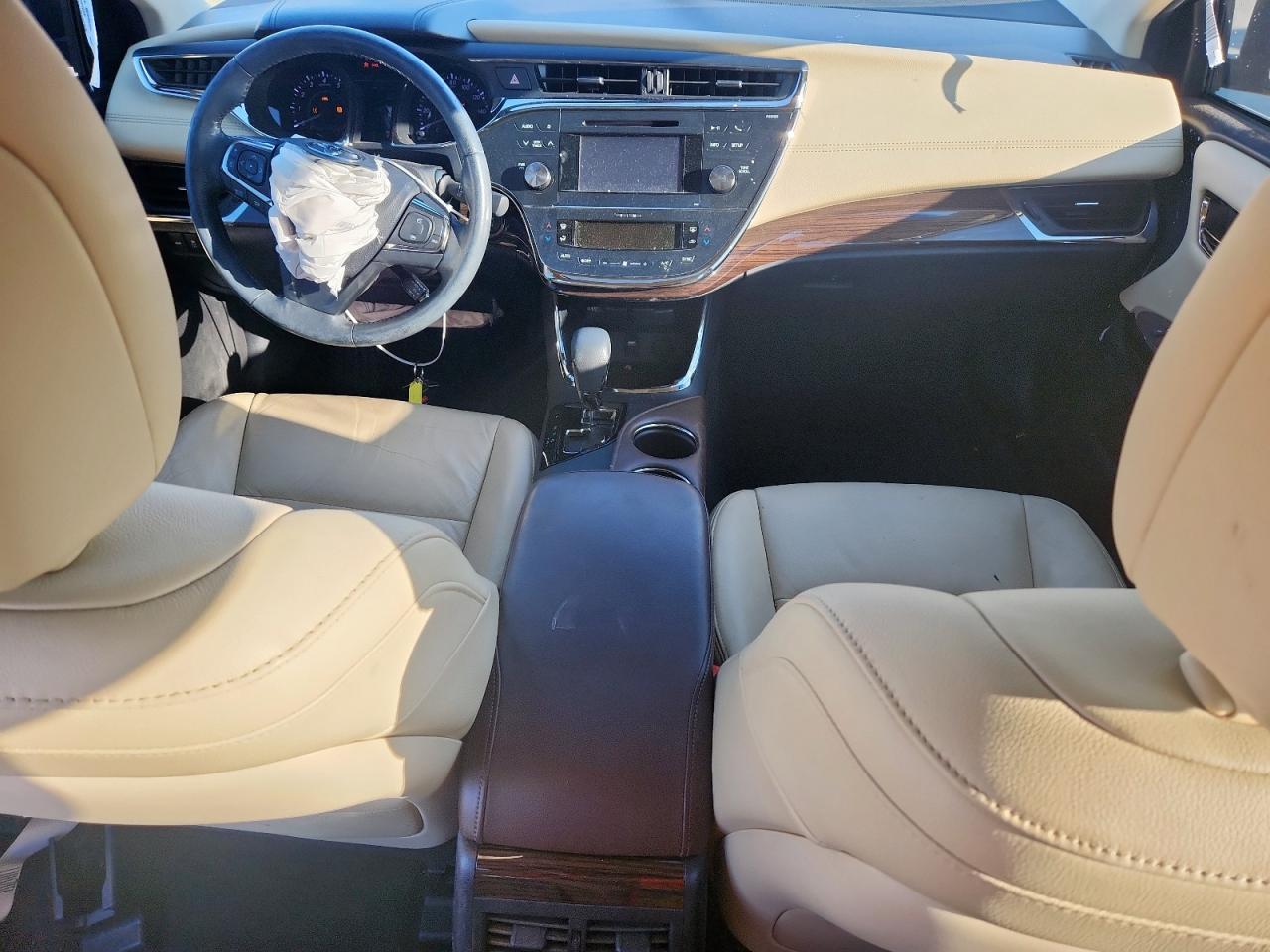 2013 TOYOTA Avalon