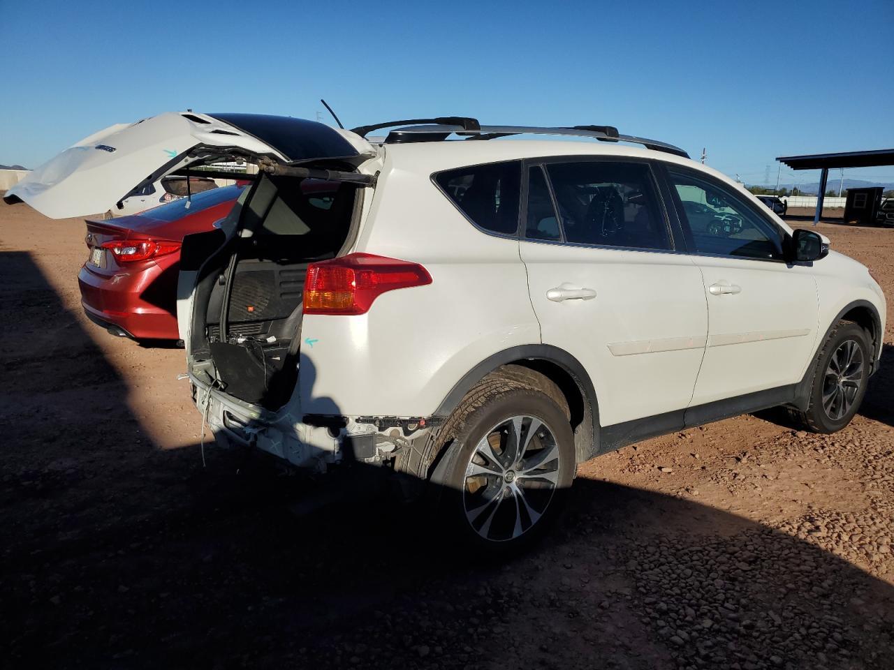 2015 TOYOTA RAV4
