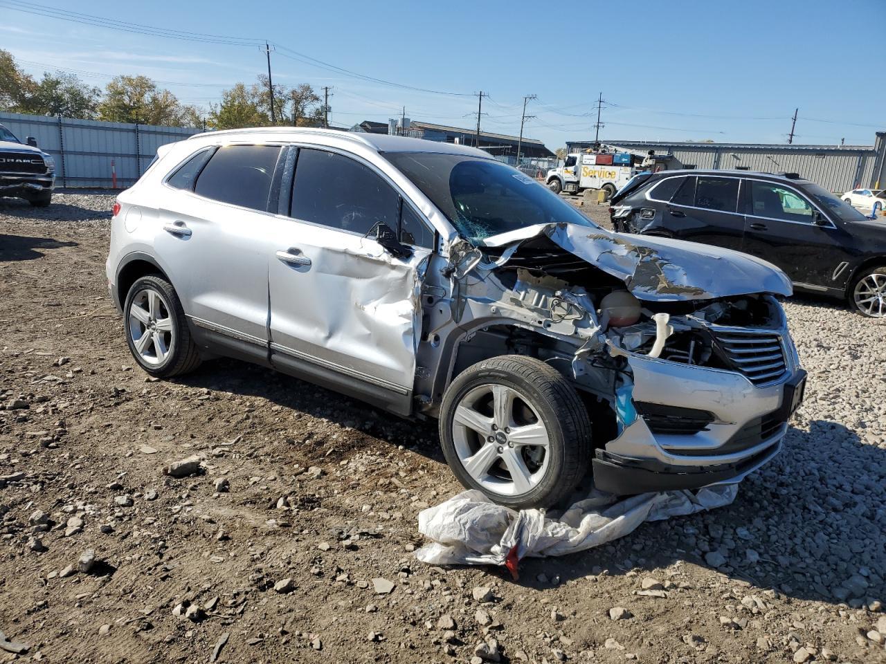 2017 LINCOLN MKC