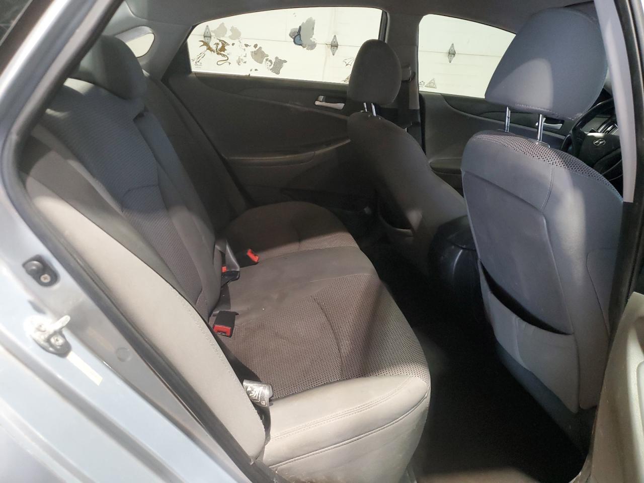 2011 HYUNDAI SONATA