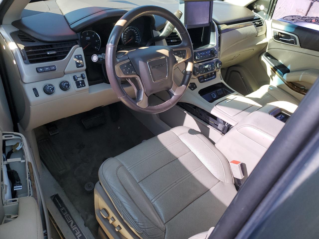 2017 GMC Yukon