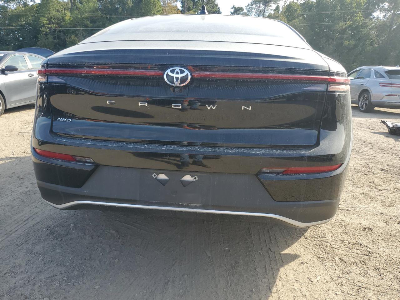 2023 TOYOTA Crown